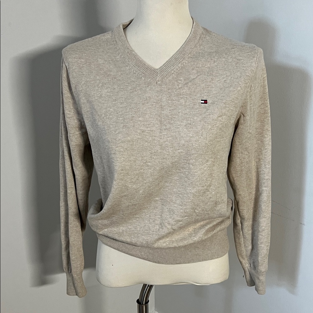 Tommy Hilfiger Men's Light Tan V-Neck Sweater